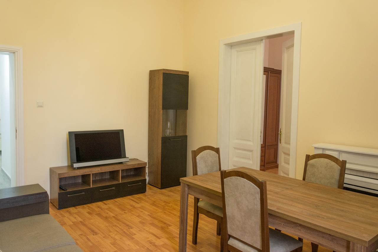 Квартира Апартаменты в центре города Мукачево